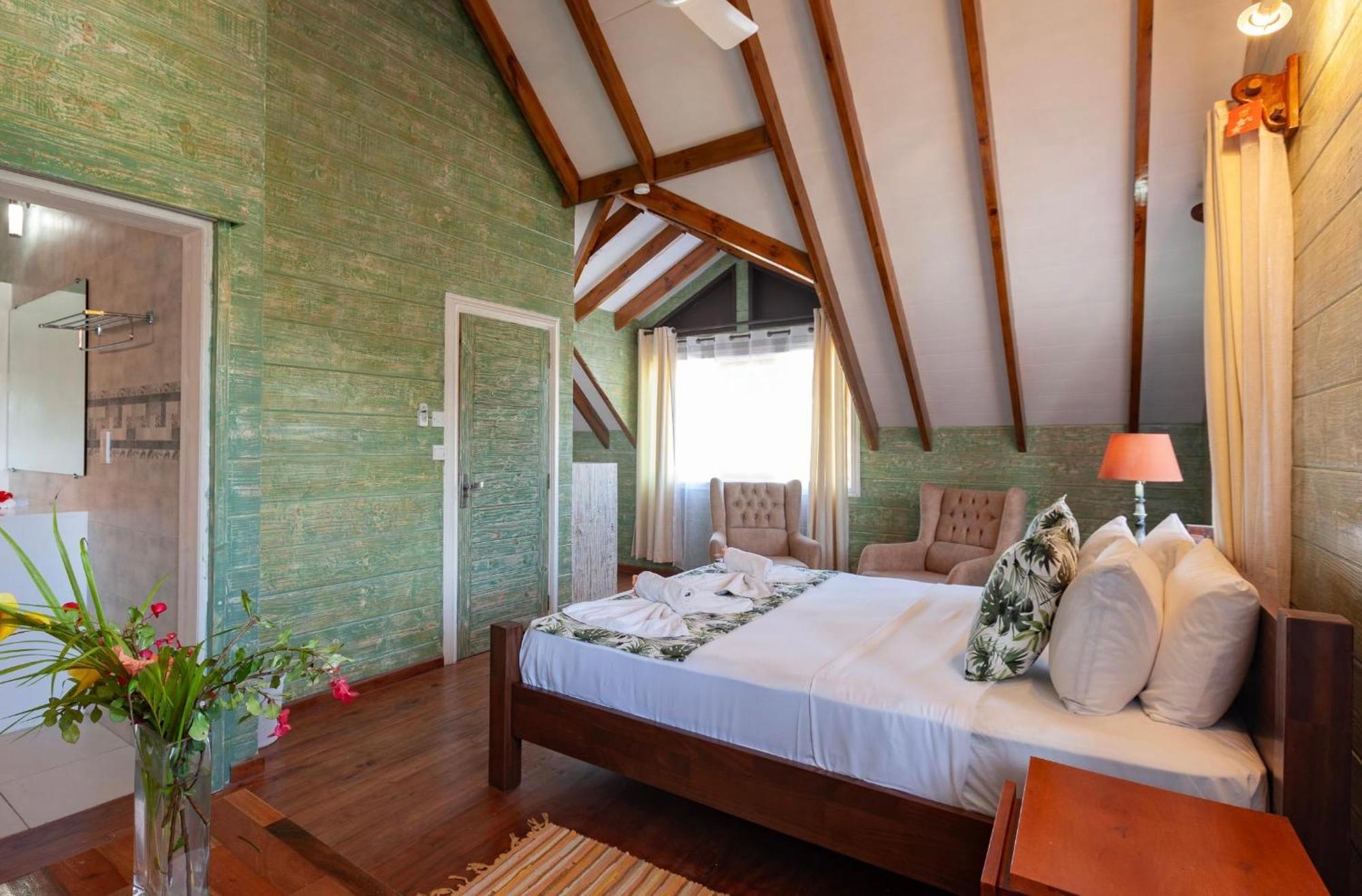 Ambiance Villa ラ・ディーグ島 エクステリア 写真
