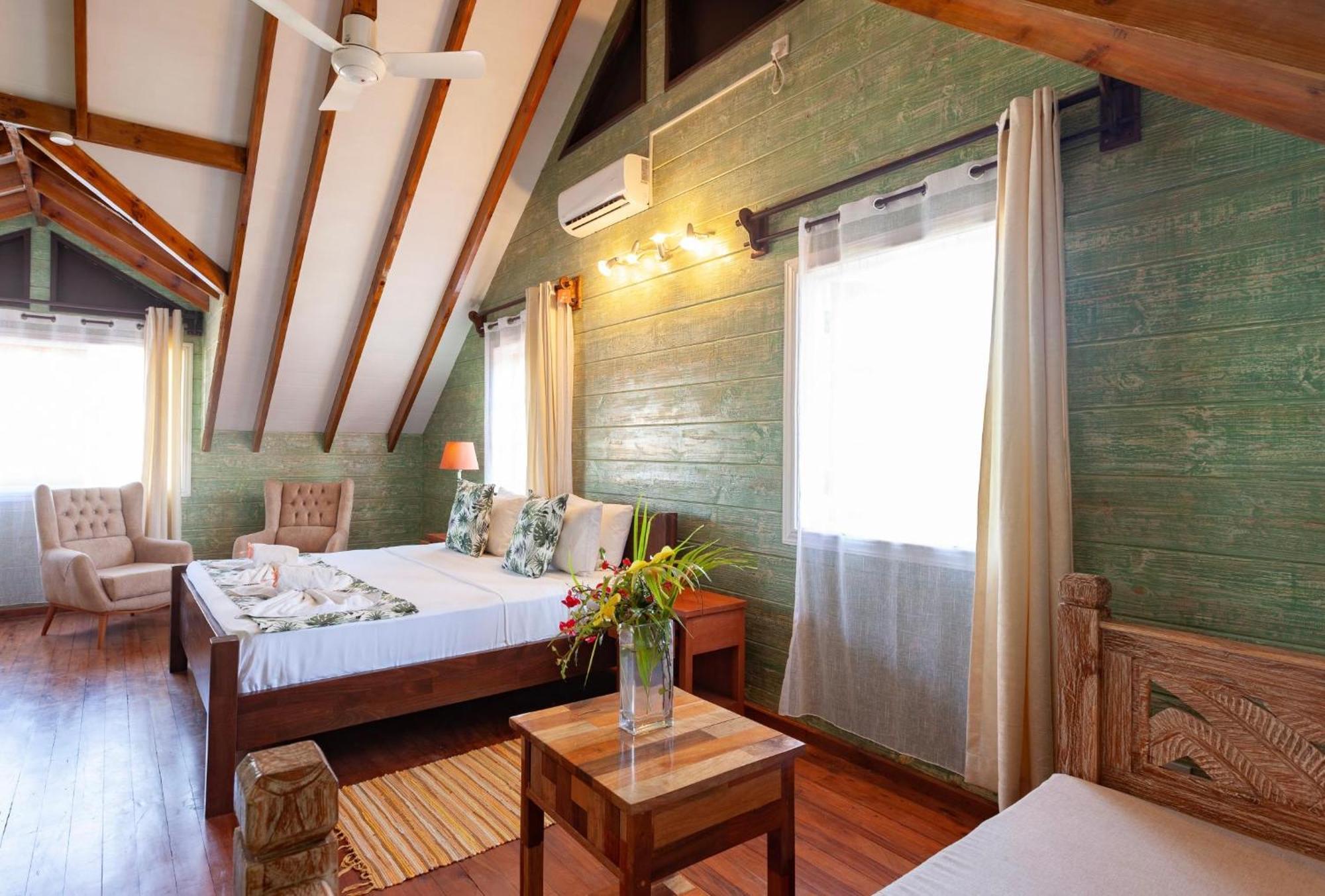 Ambiance Villa ラ・ディーグ島 エクステリア 写真